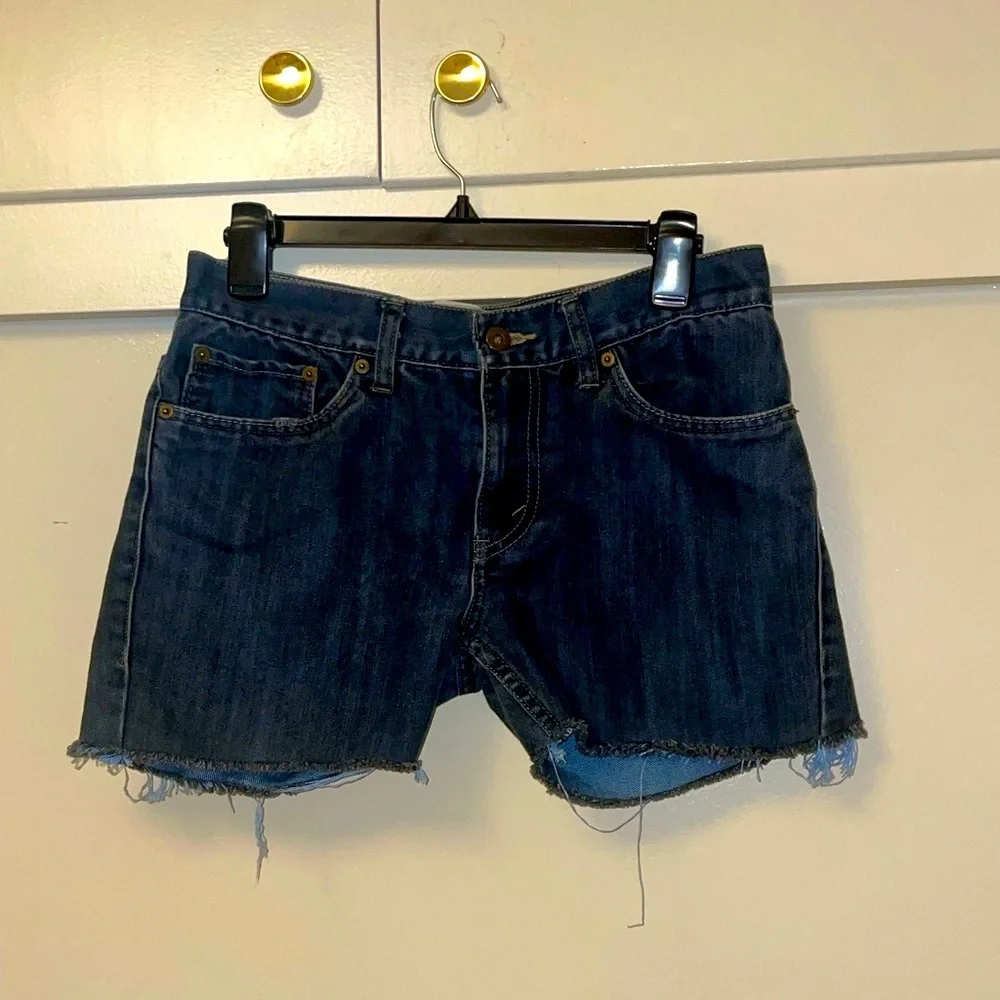 Levi's Blue Jean Shorts Relaxed Fit fringe - Picture 2 of 3